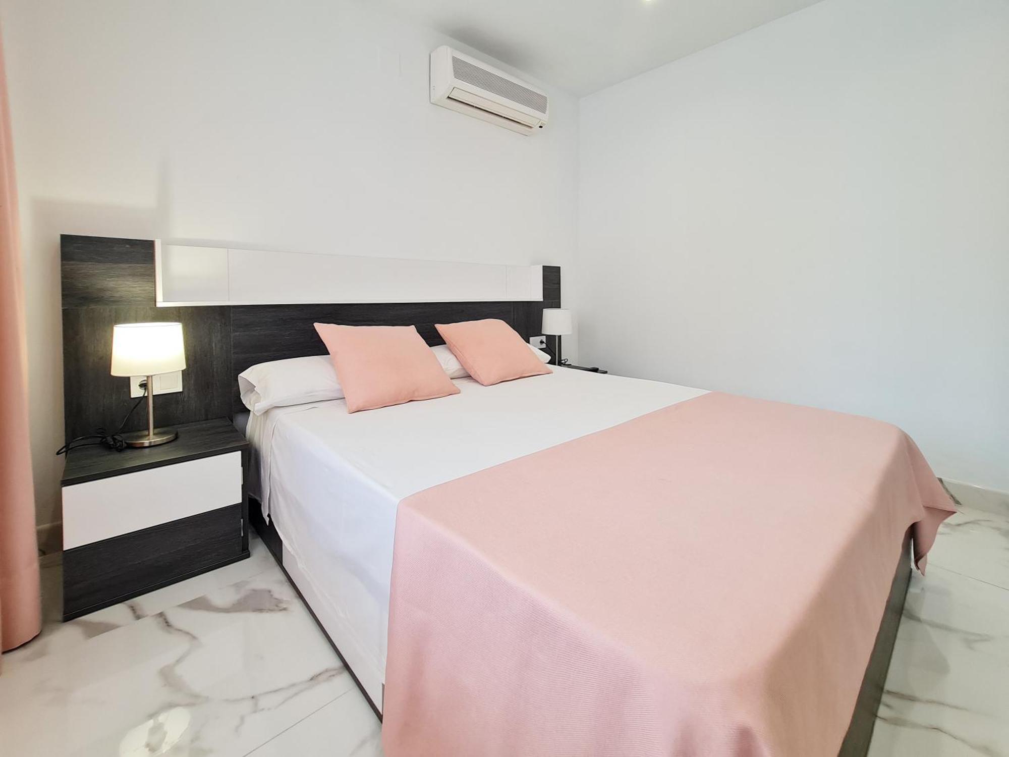 Apartamento Edificio Astoria Benidorm Ngoại thất bức ảnh